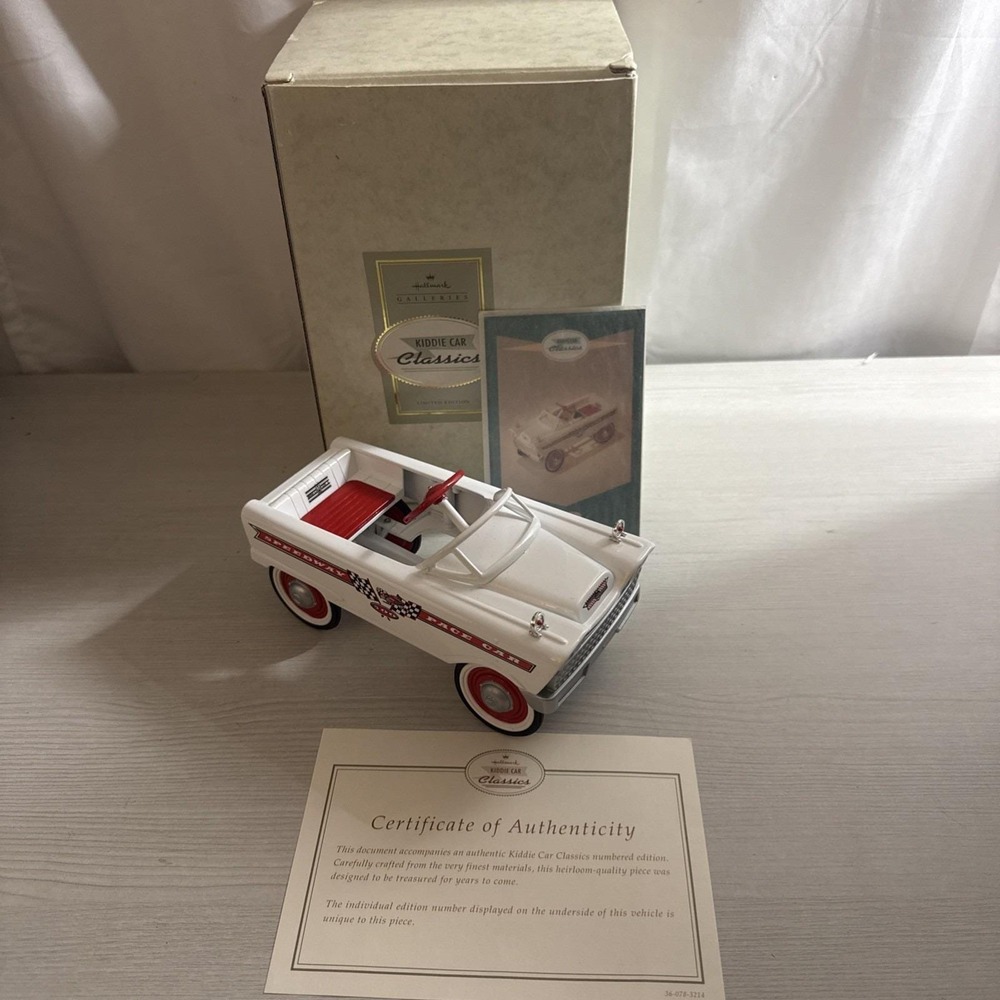 Vintage Hallmark Kiddie Classics 1961 Murray Speedway Pace Car – Box & COA - Picture 2 of 16